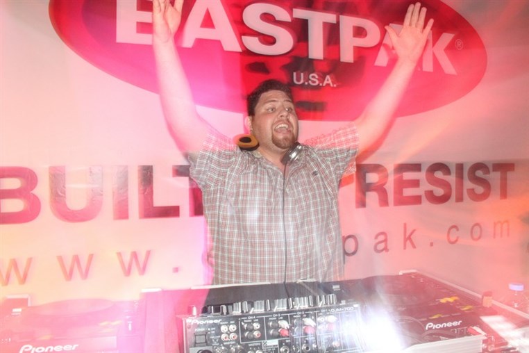 Lebanon Largest FOAM Party 3 (1)